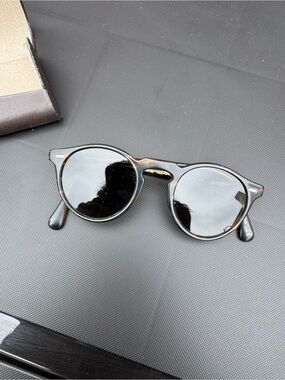 Oliver Peoples Brown Leatherette Glasses Case